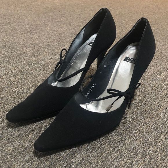 Stuart Weitzman Shoes - Stuart Weitzman Black Glo Bowzette Heels Pumps